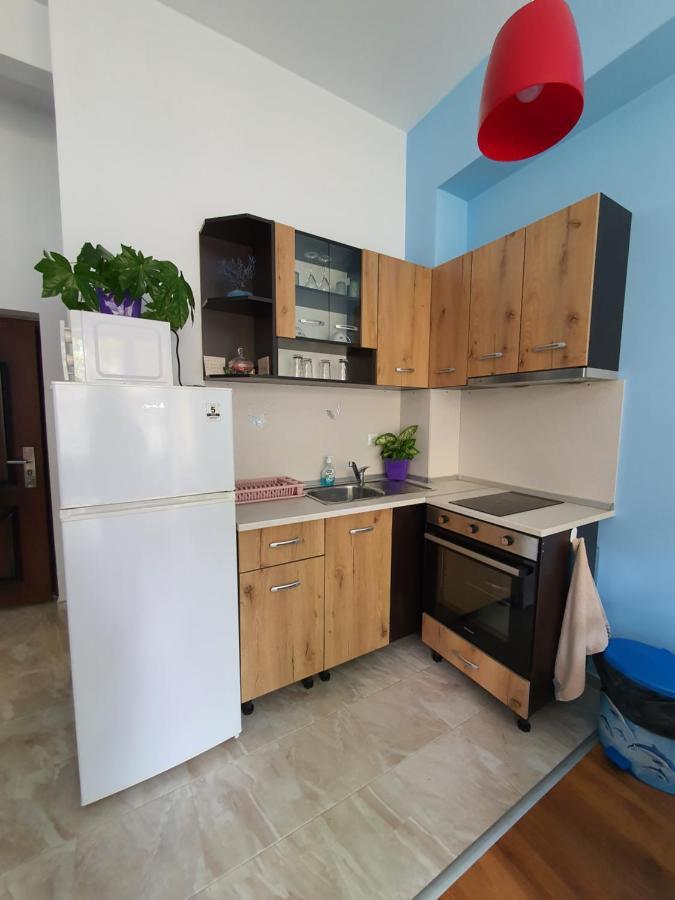 Flowers Studio Поморие Экстерьер фото